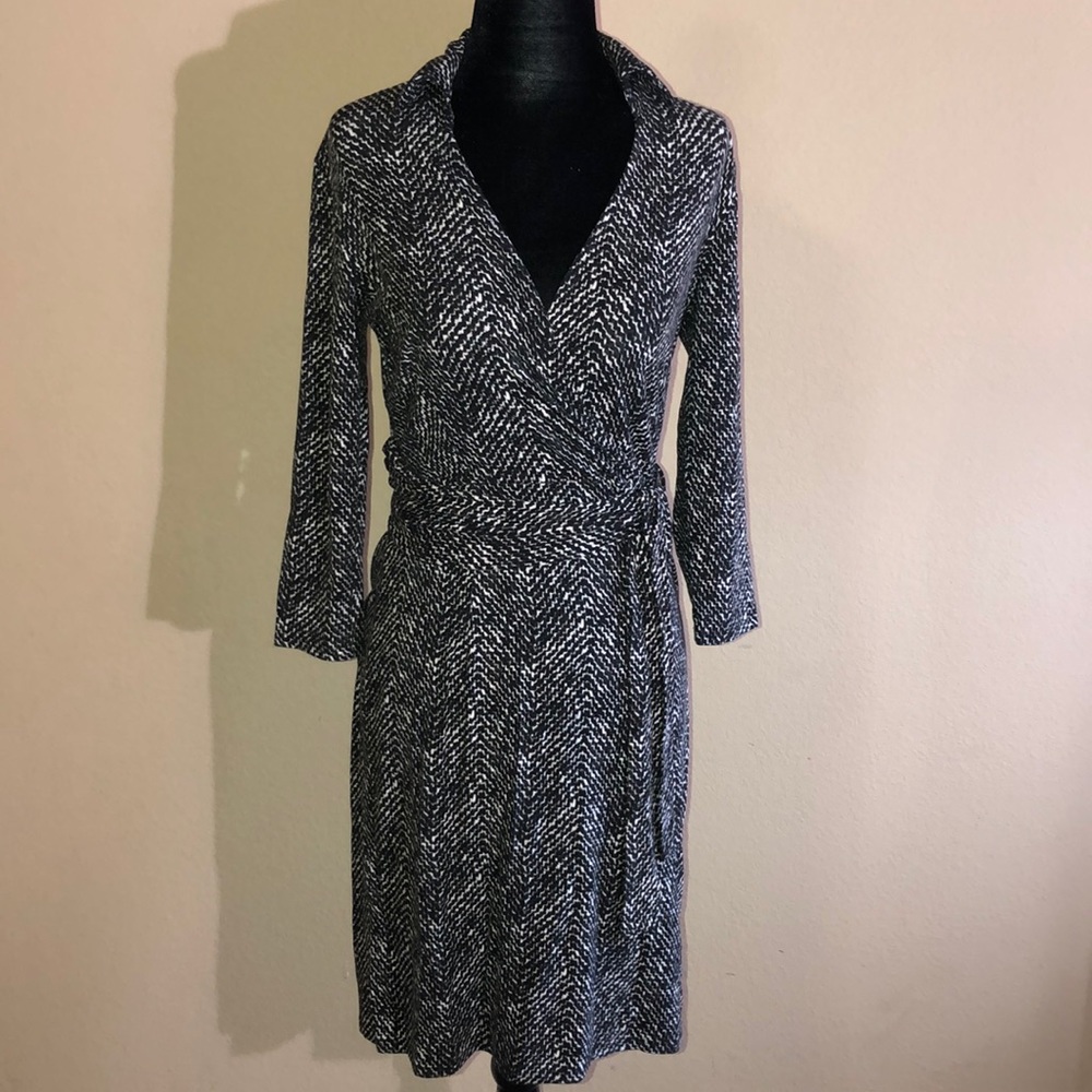 Ann Taylor Belted Dress